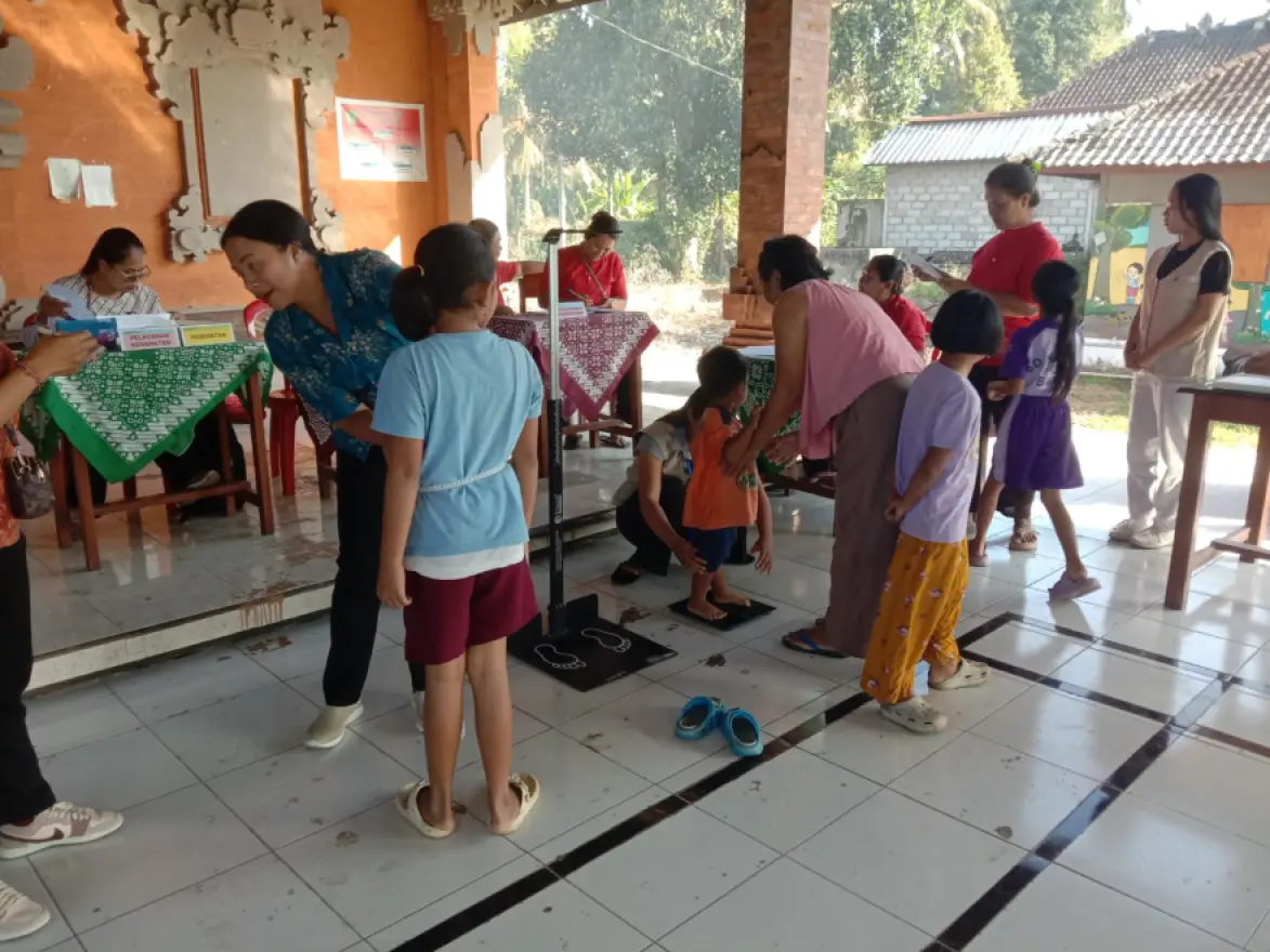 kegiatan posyandu di banjar dinas BARU