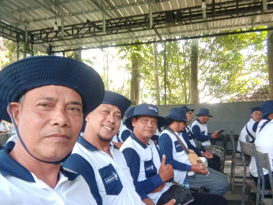 BIMTEK PEMBUATAN PUPUK ORGANIK KOMISI IV DPR RI BERSAMA PT PUPUK INDONESIA