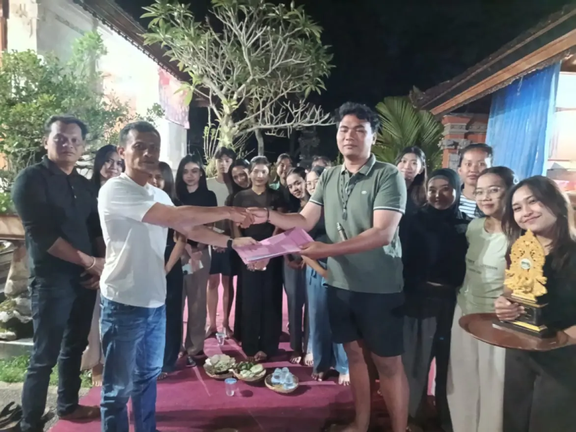 KEGIATAN PERPISAHAN DENGAN KKN UNBI
